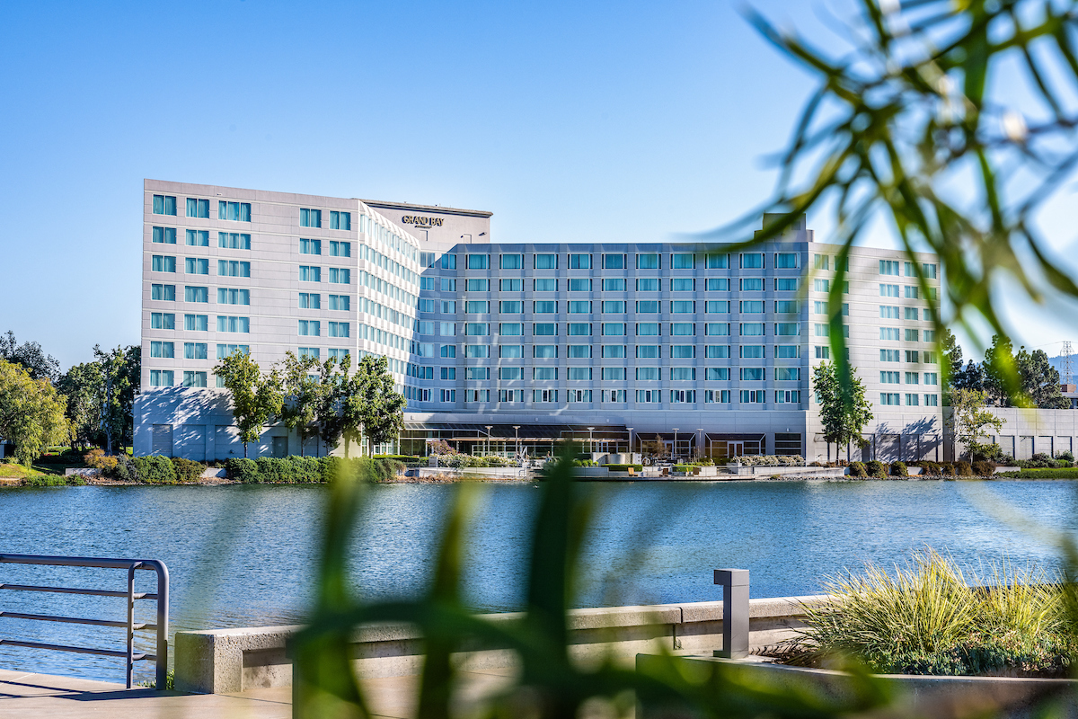 waterfront view of Waterside Grill and Lounge at Grand Bay Hotel located on Redwood Shores Lagoon