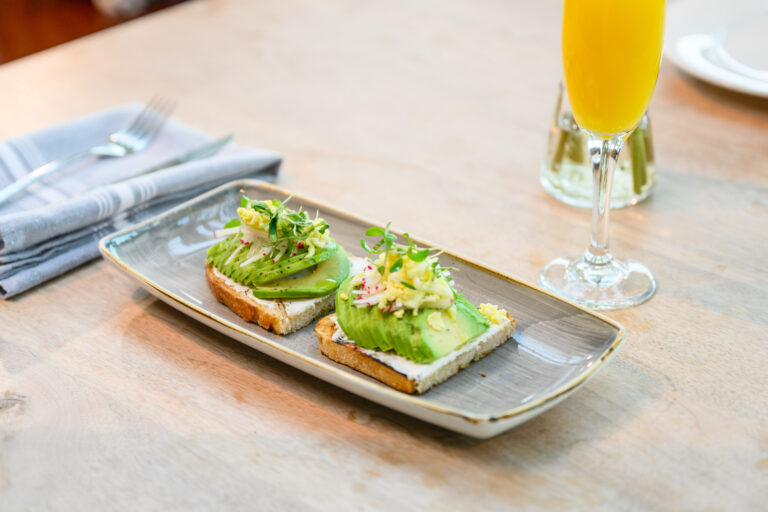 Romantic Weekend Brunch in Redwood City, CA